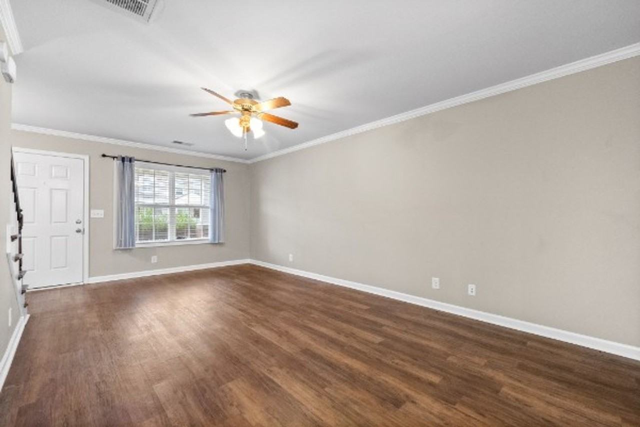 357 Sam Houston Cir - Photo 5 of 15
