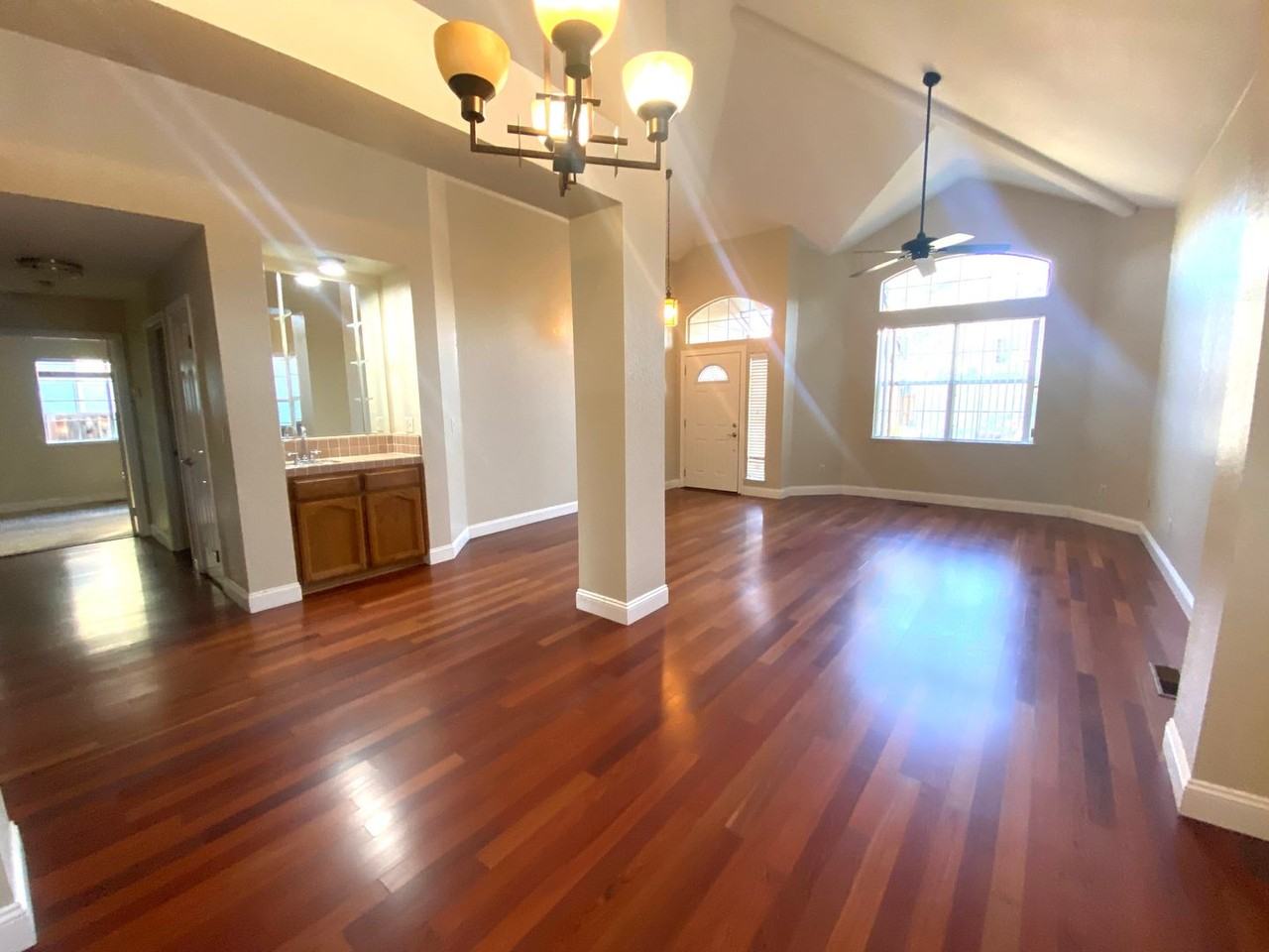 3475 Park Pl - Photo 2 of 27