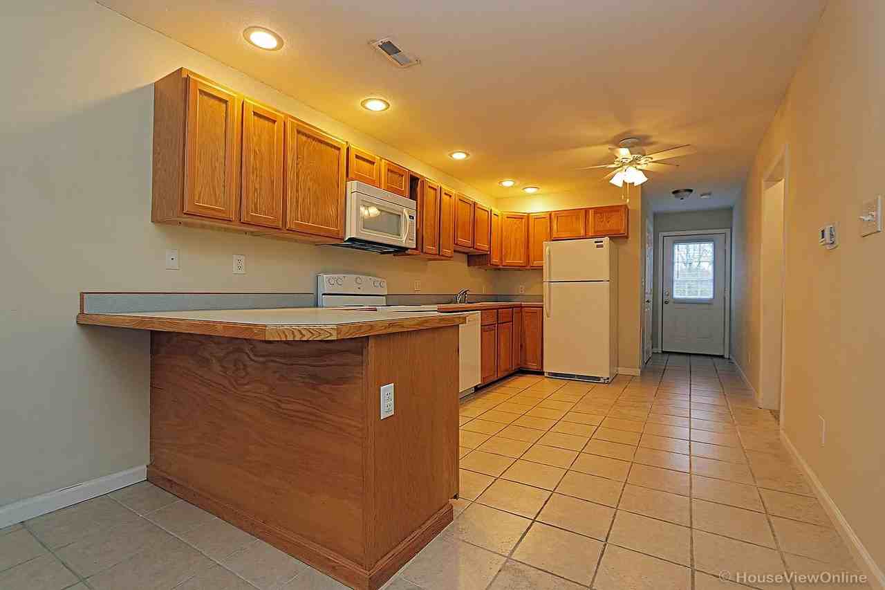 2968 Shamrock Ct - Photo 7 of 15
