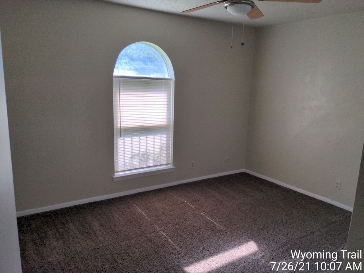 4925 Wyoming Trl - Photo 5 of 9