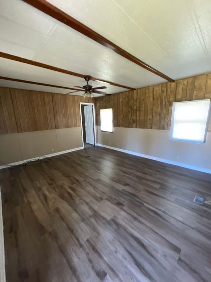 10207 Bonanza Trl - Photo 3 of 7