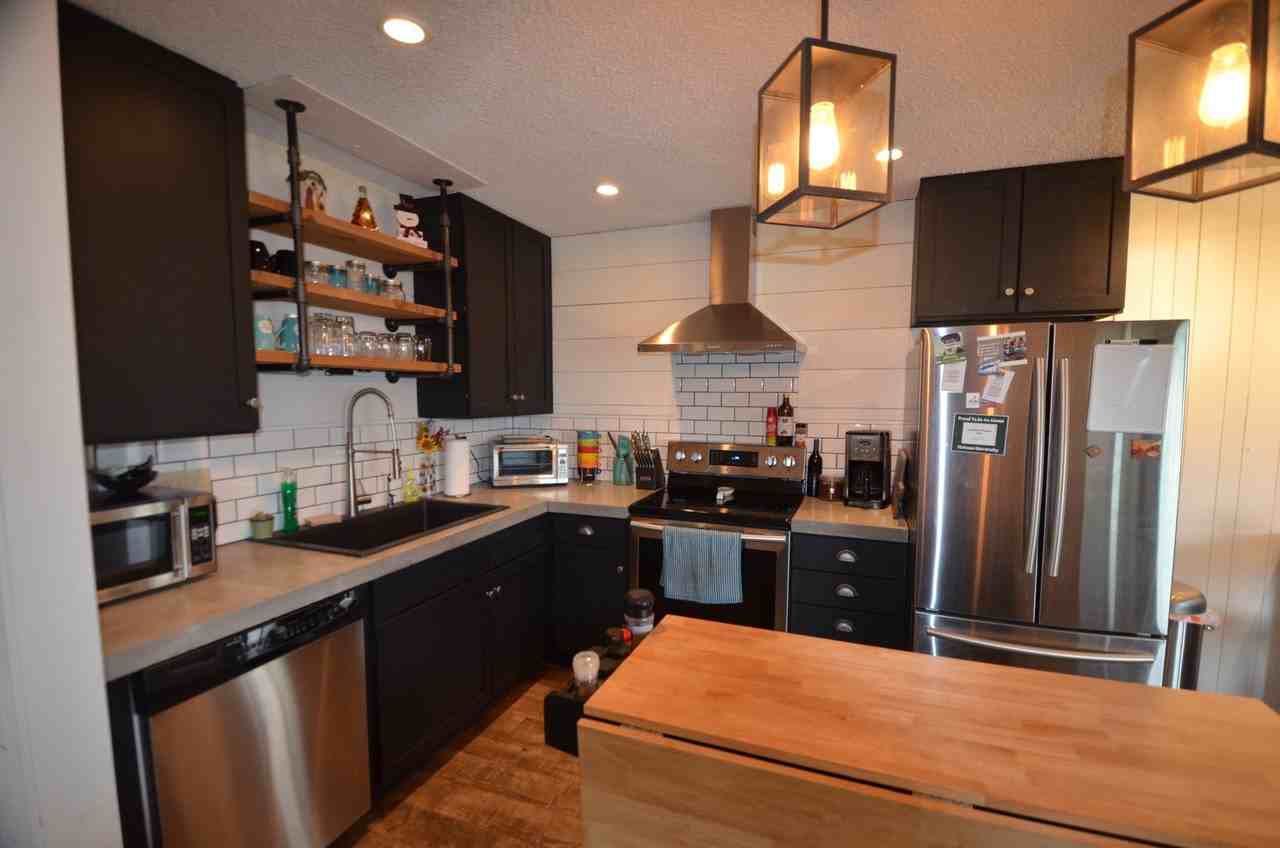 7023 7023 Silverqueen West - Photo 5 of 19