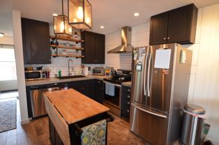 7023 7023 Silverqueen West - Photo 1 of 1