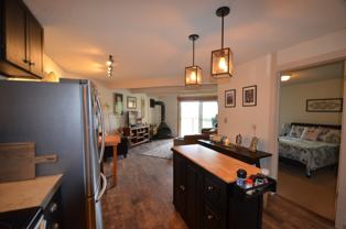 7023 7023 Silverqueen West - Photo 1 of 1
