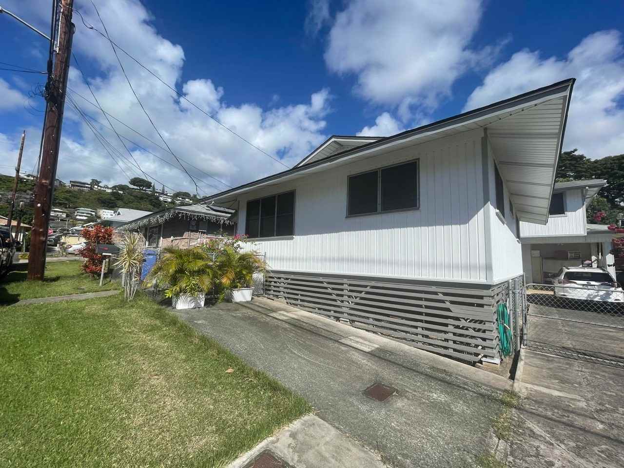 212 Pakohana St - Photo 2 of 17