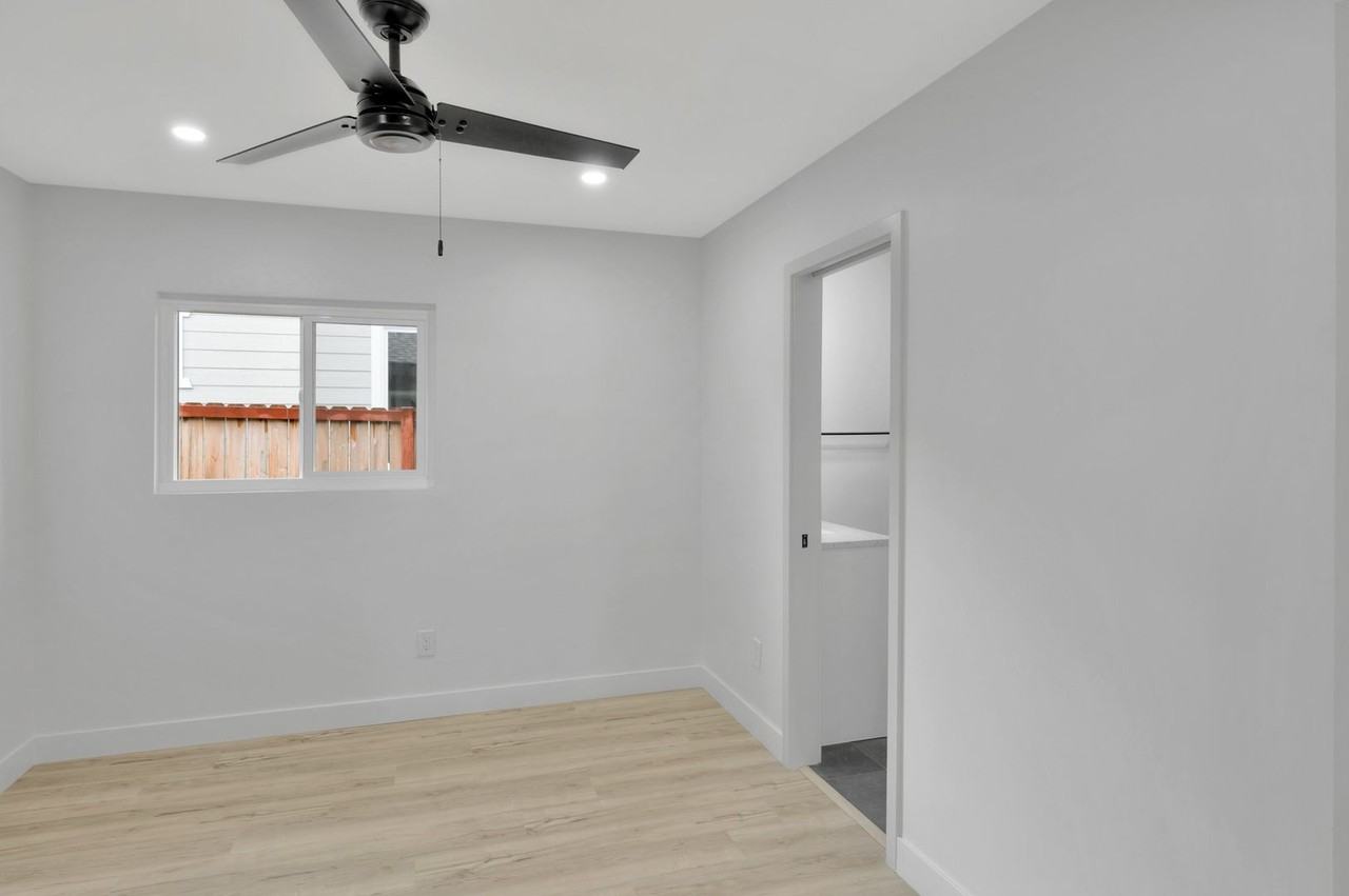 1313 1313 N Avenue - B #B - Photo 7 of 14