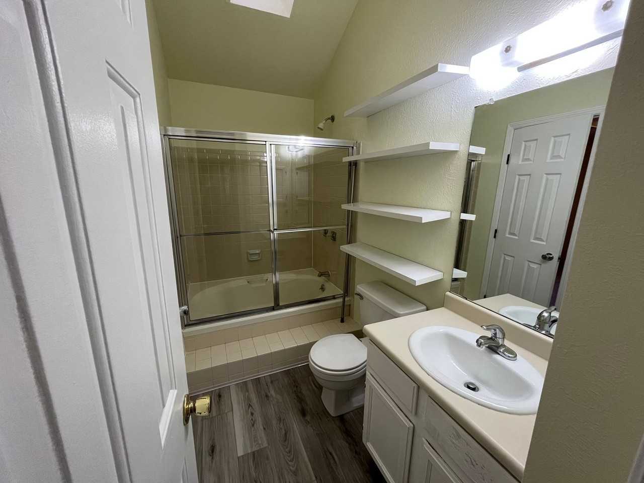 4749 White Rock Cir - Photo 7 of 10