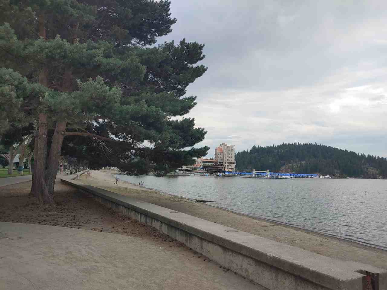 610 Military Dr - Photo 2 of 32