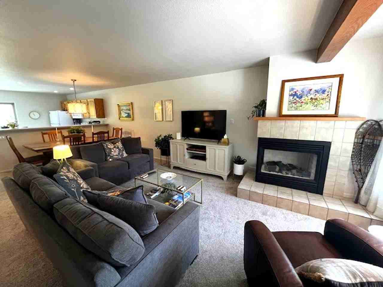 213 Kestrel Ln - Photo 6 of 31