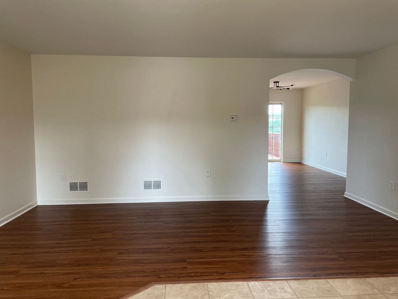 133 Nicole St - Photo 2 of 17