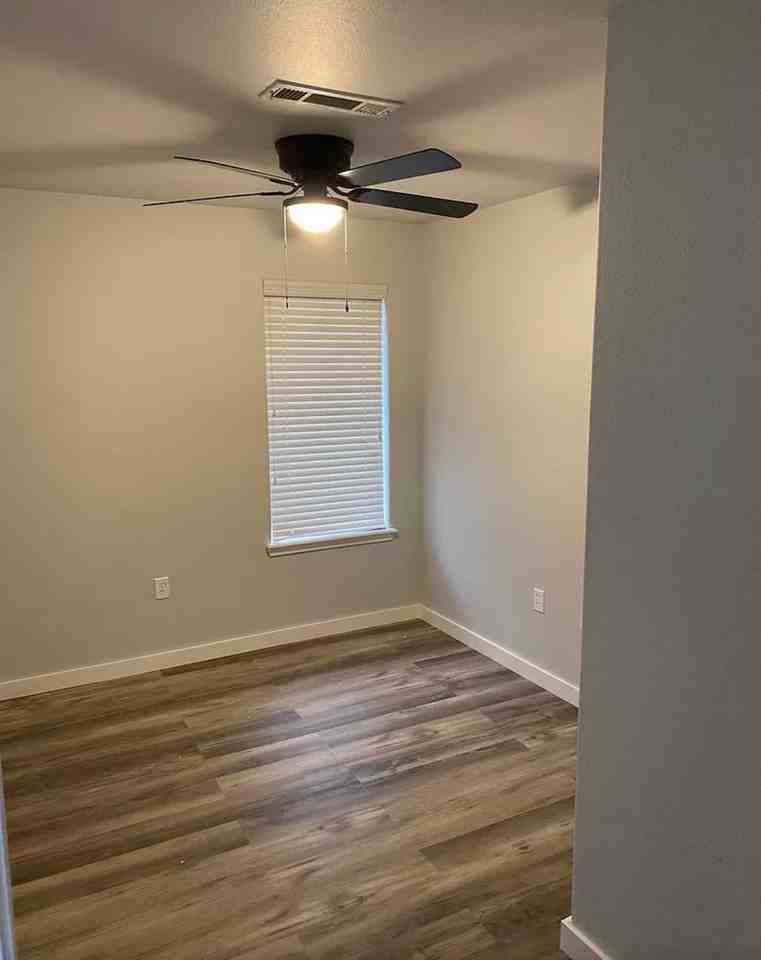 1838 North Scull Creek Drive - Photo 7 of 15