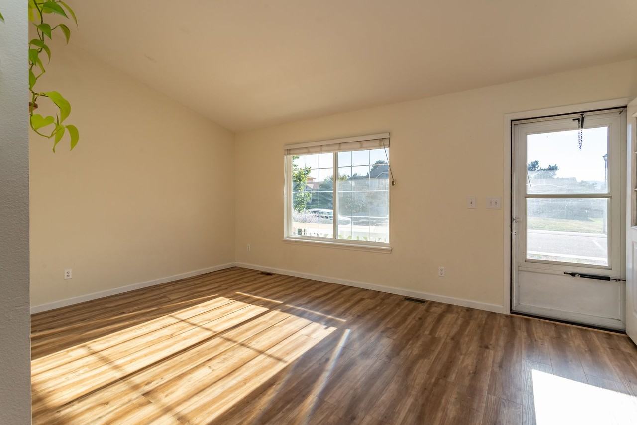 8175 Candleflower Cir - Photo 7 of 15