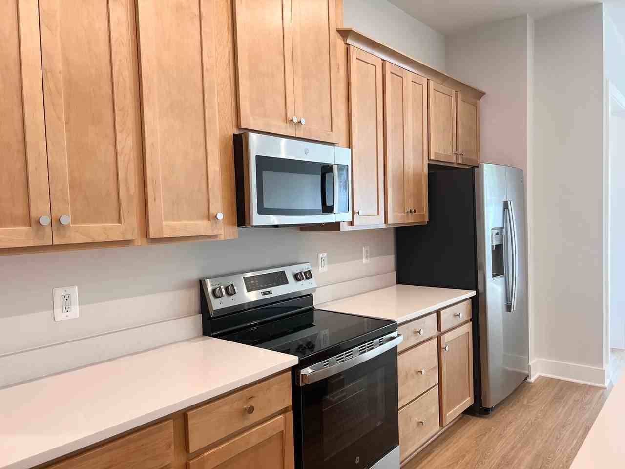 1606 Koch Court - Photo 6 of 29