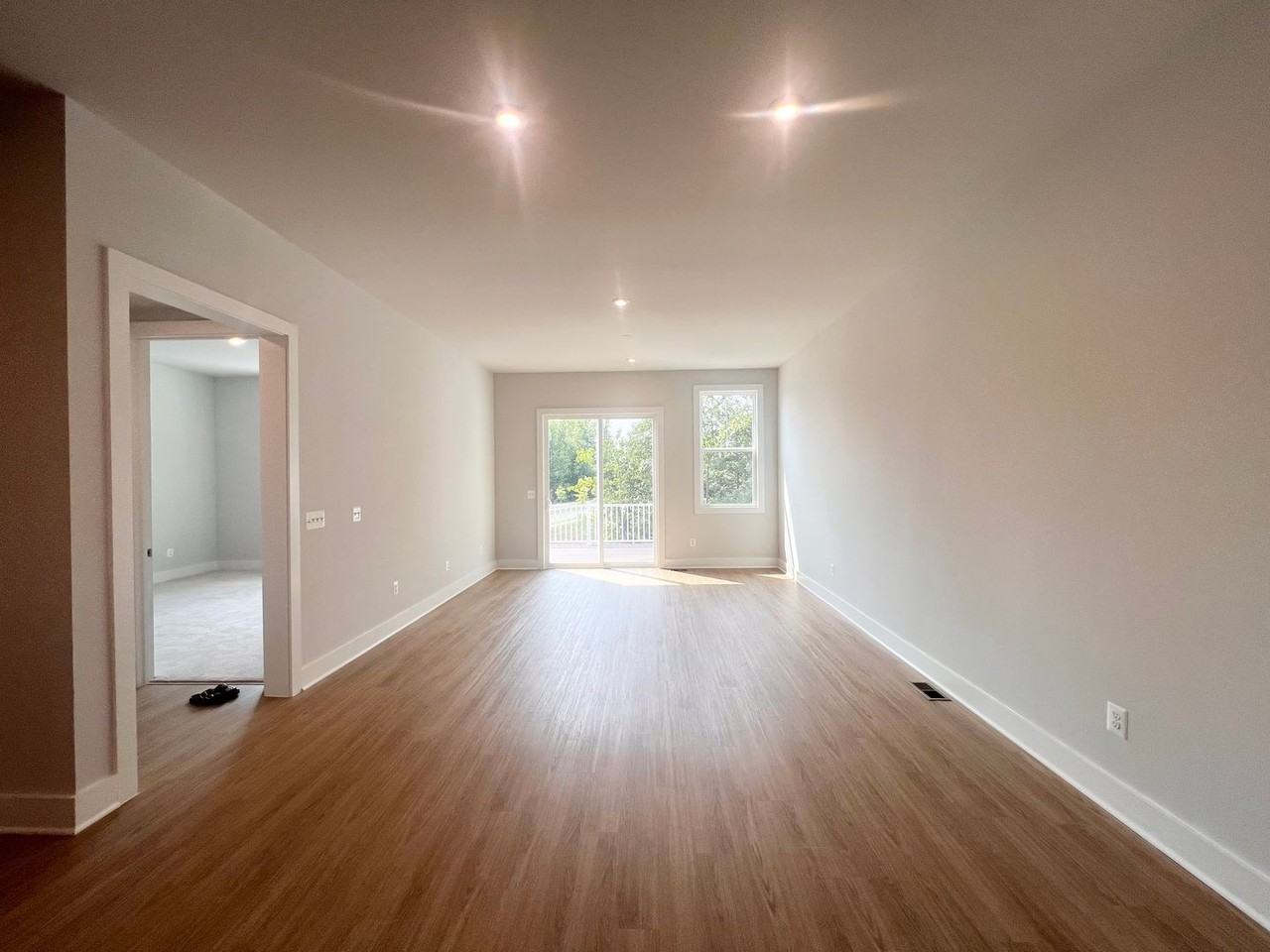 1606 Koch Court - Photo 7 of 29