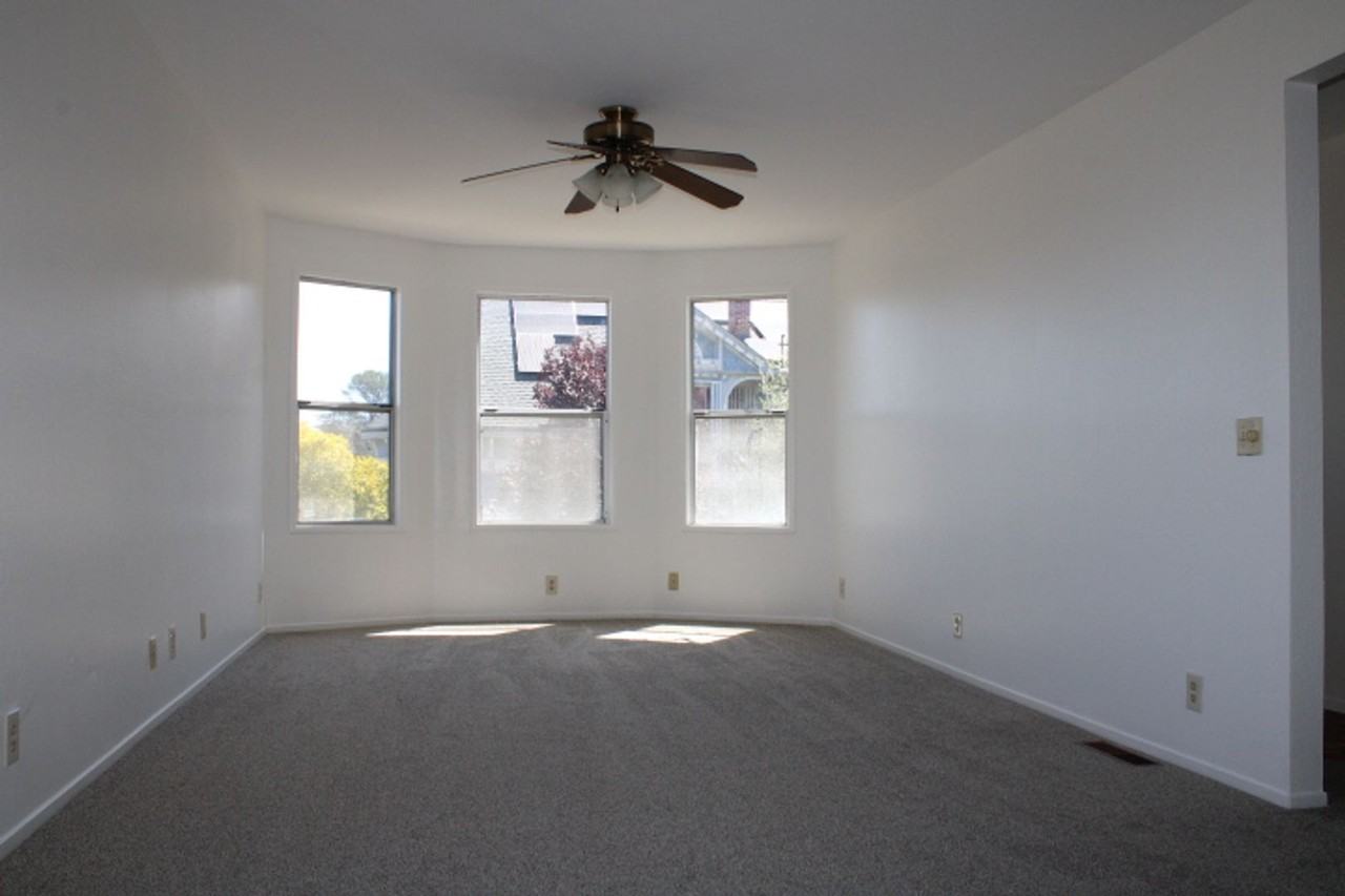 1004 2nd Ave - Photo 2 of 19