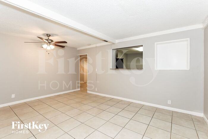 4830 Nw 12th Ct - Photo 2 of 15