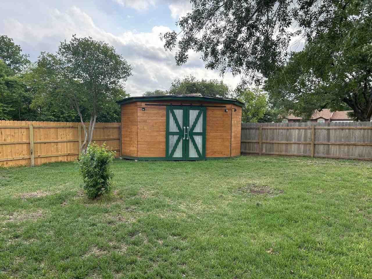 4623 Golden Mdws #NA - Photo 2 of 15