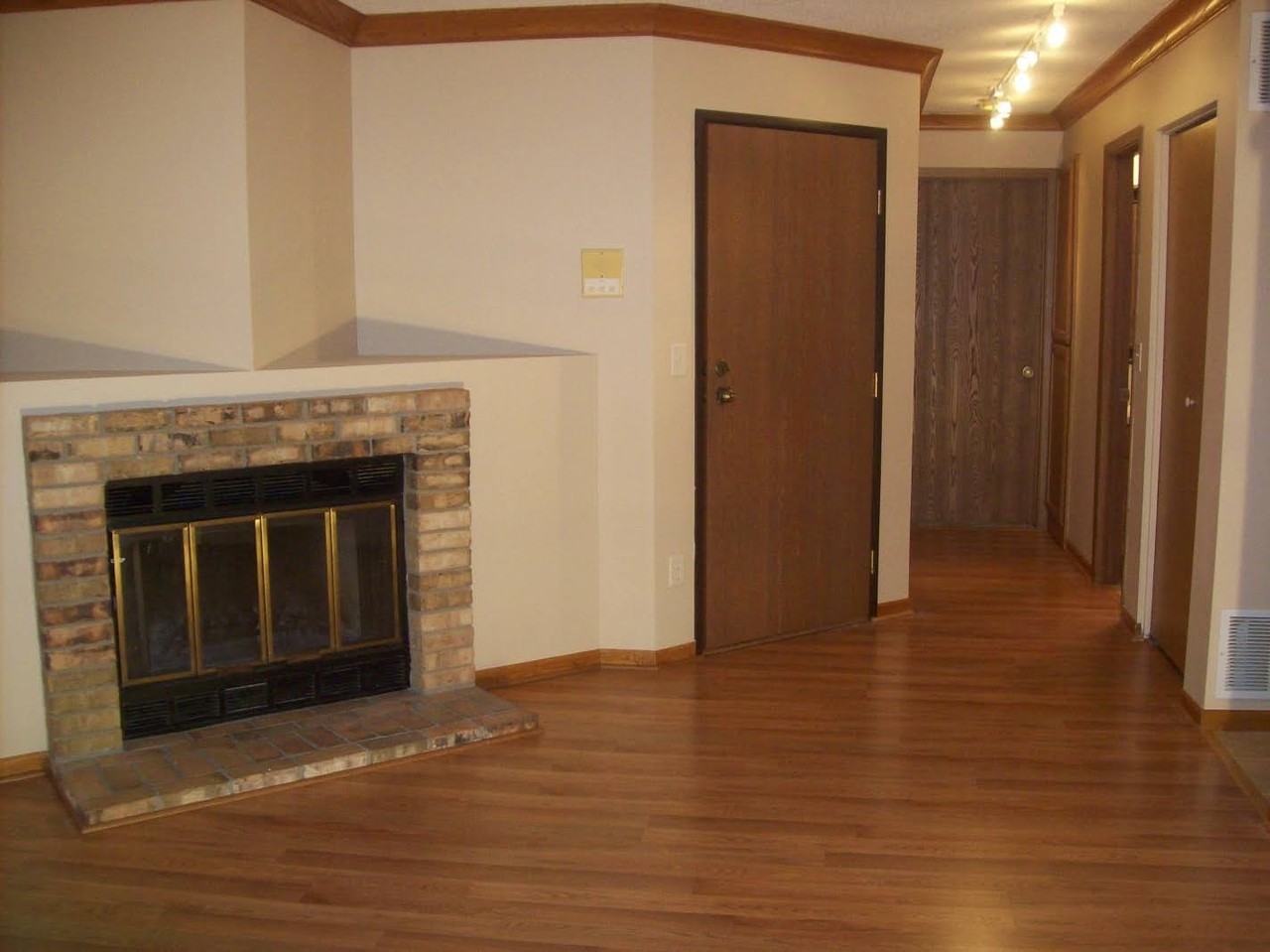 3545 Blue Jay Way #102 - Photo 2 of 17