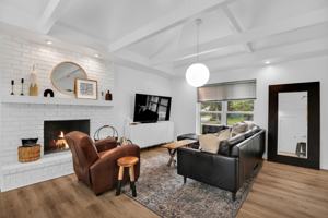 featured image of 1520 E 49th St #NA