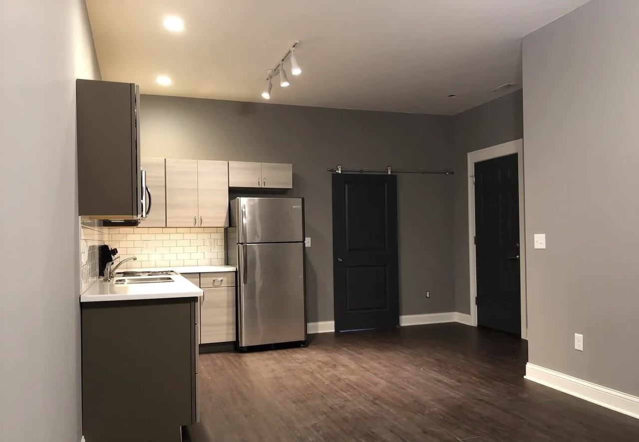626 Maine St #D - Photo 5 of 10