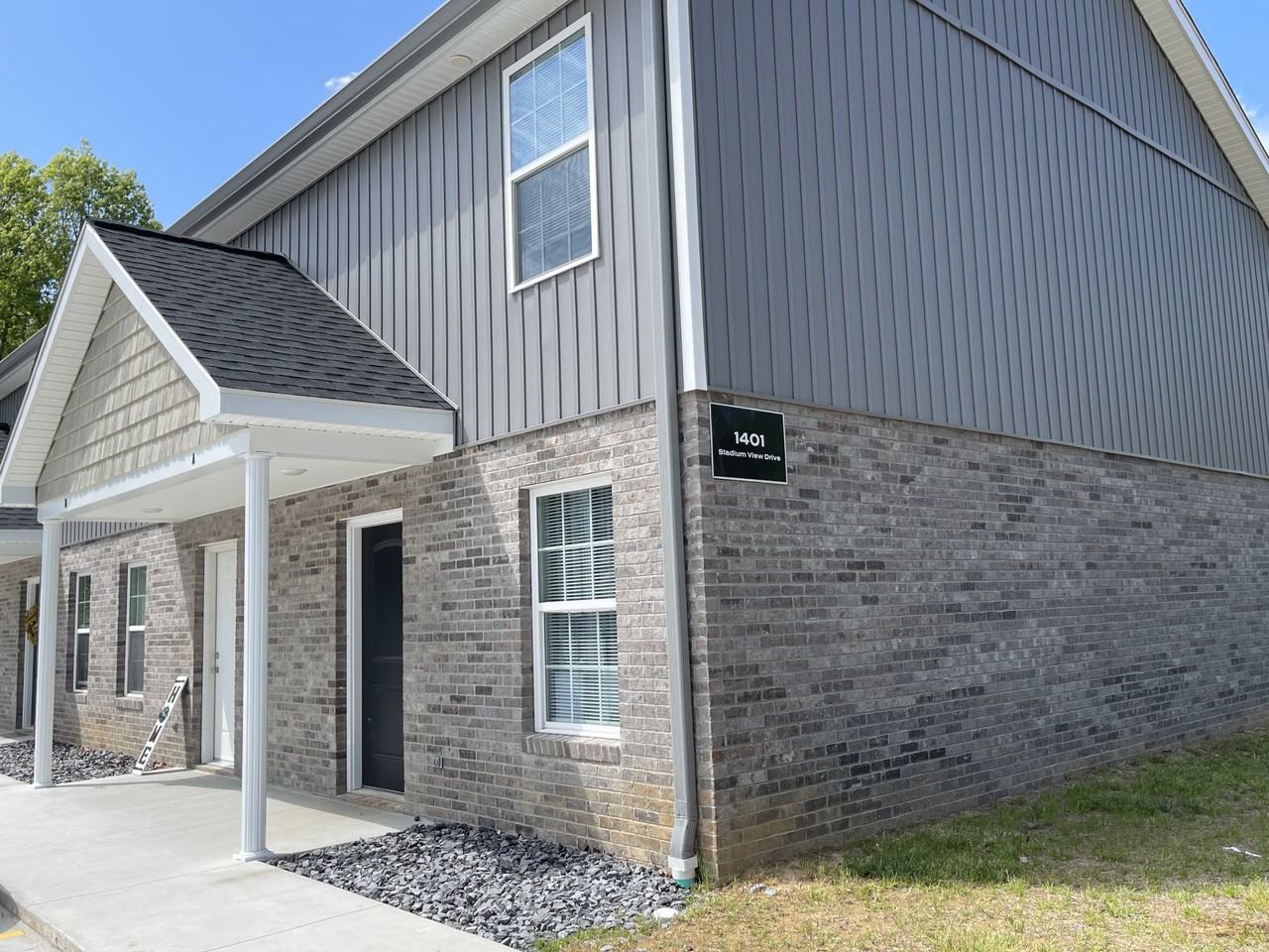 1401 Stadium View Dr #E - Photo 6 of 7