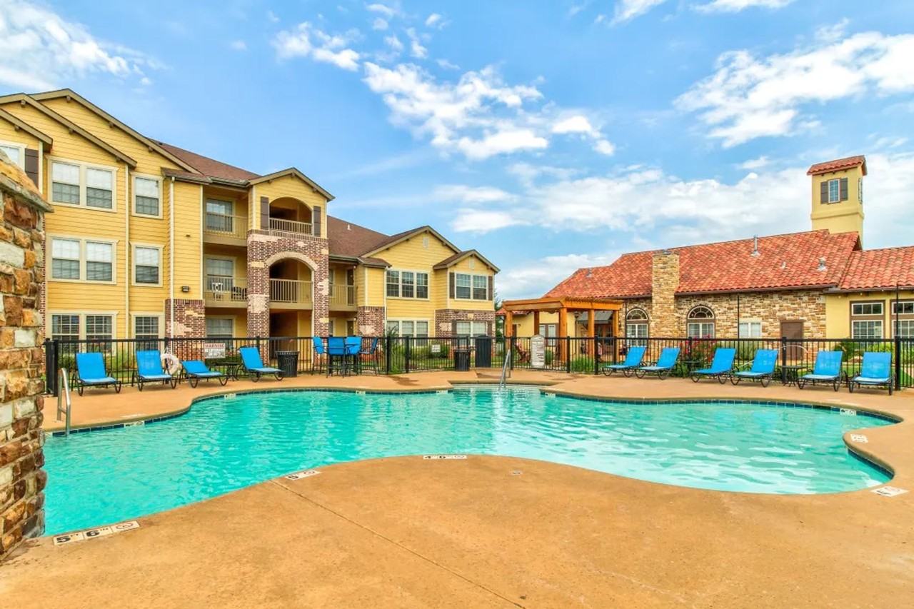 Villas at Canyon Ranch - Photo 5 of 50