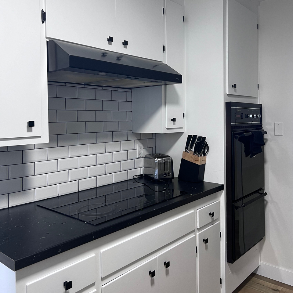 2360 Ellsworth - Photo 2 of 23