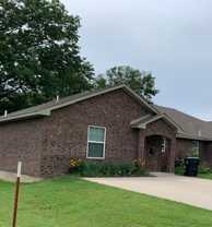 2 bed 2 bath Brick Duplex - Photo 1 of 1