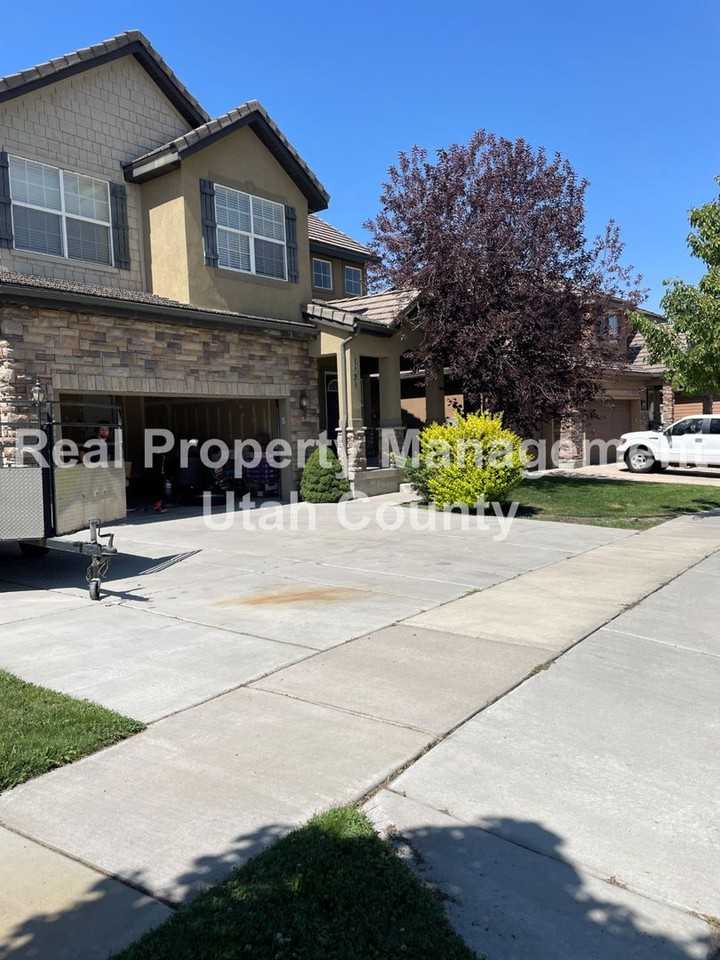 2925 W Shady Bend Ln - Photo 3 of 23