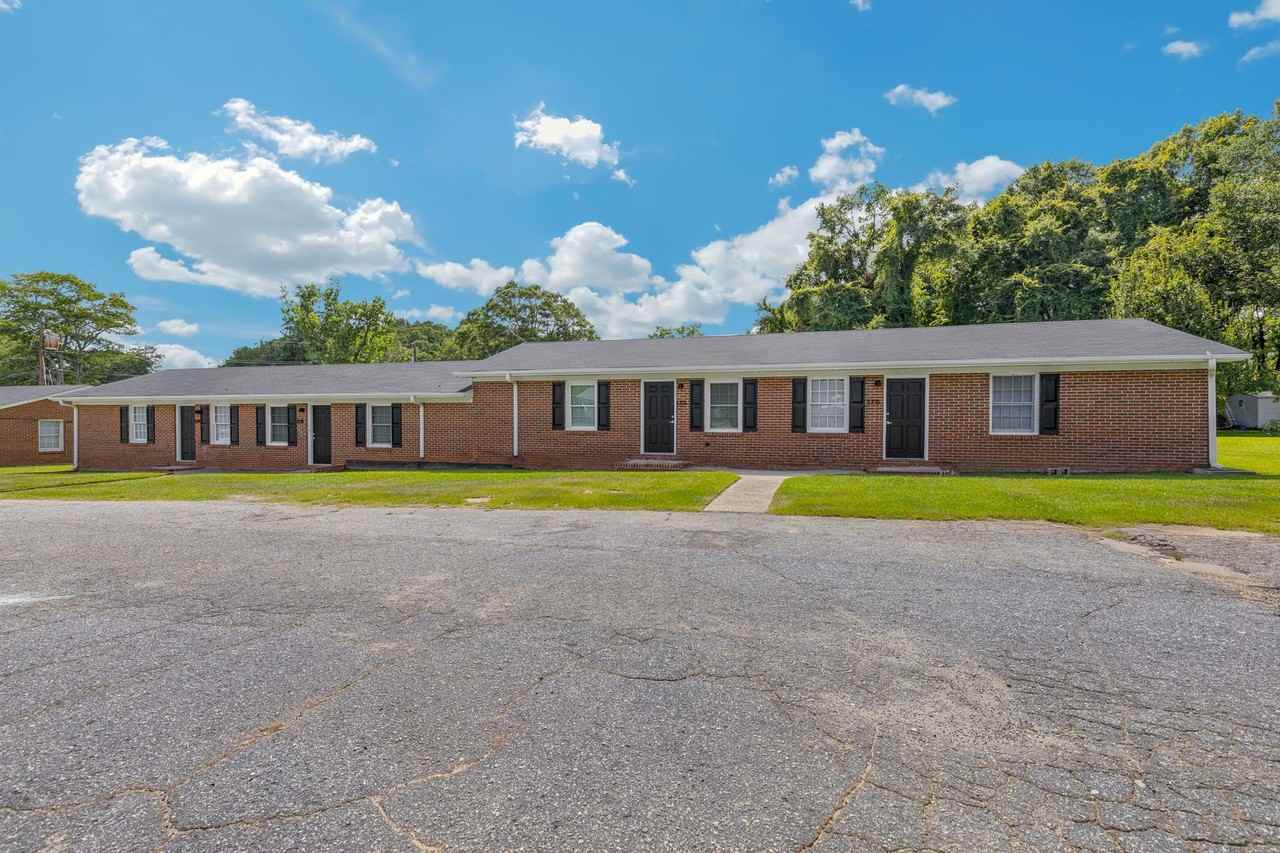 Fairview Commons - Photo 2 of 18