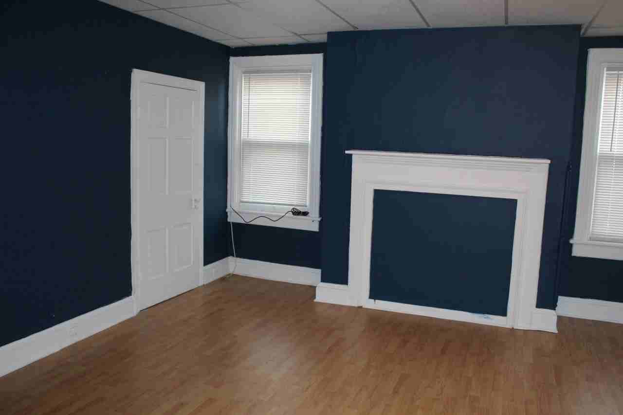 162 N Carlisle St - Photo 2 of 12