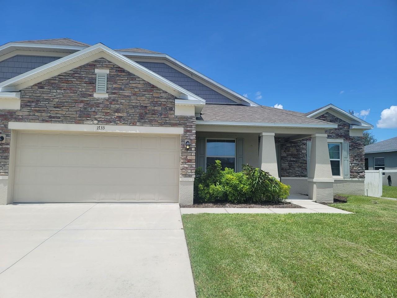 1733 Sw 38th Ln - Photo 7 of 32