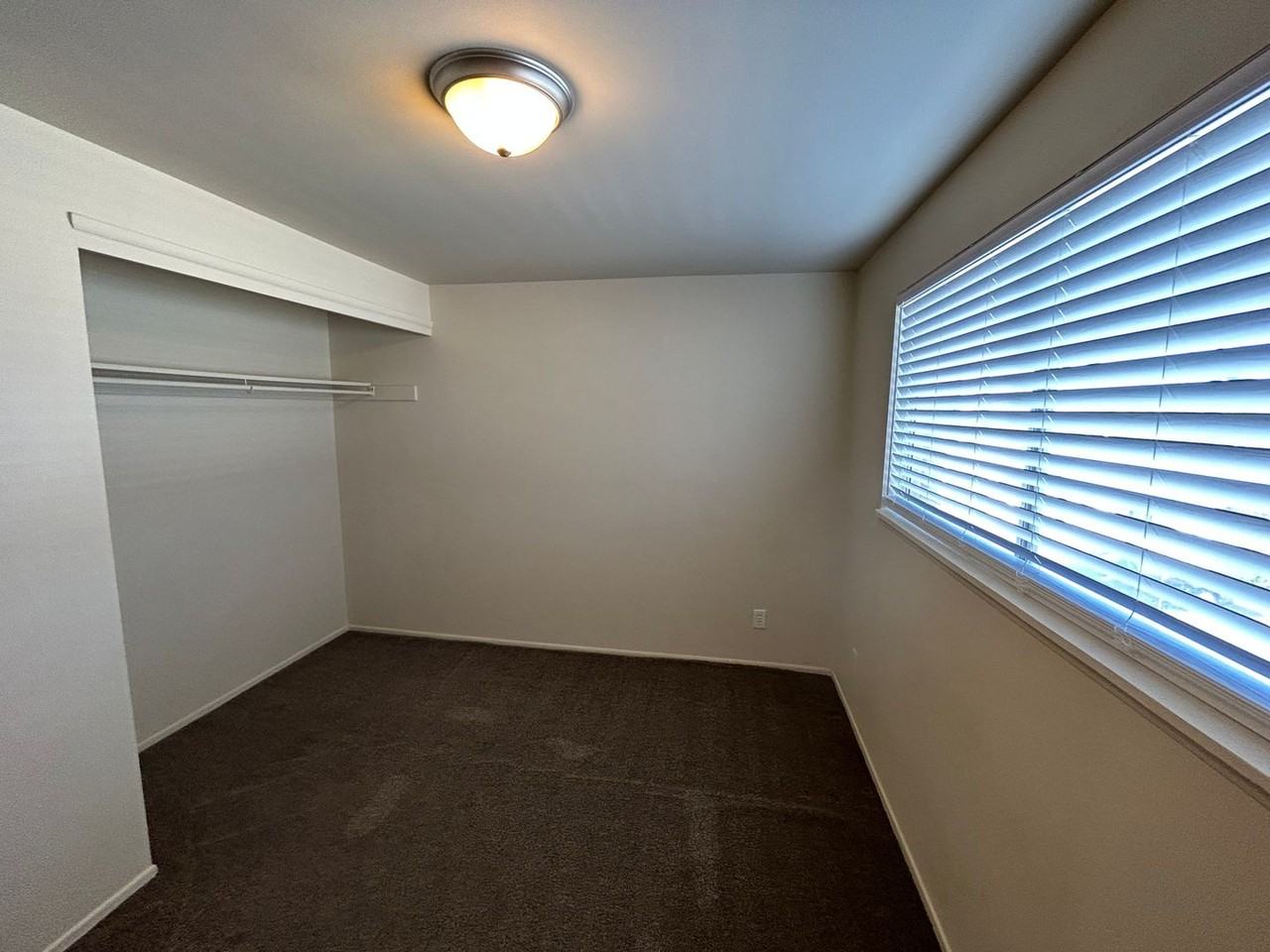 Monument Park SG Apartments - Photo 6 of 16