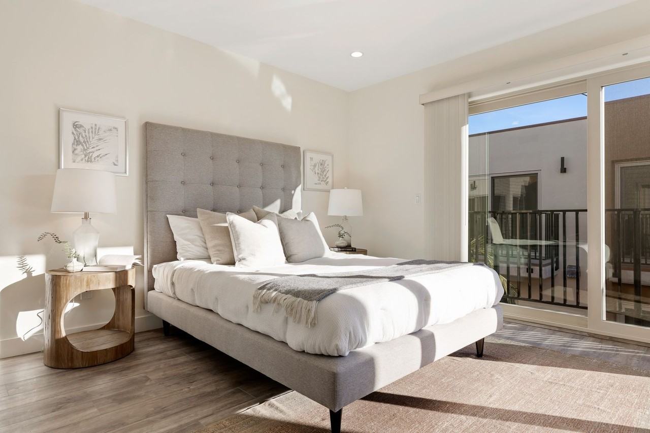 808 Reed Ave #206 - Photo 2 of 9