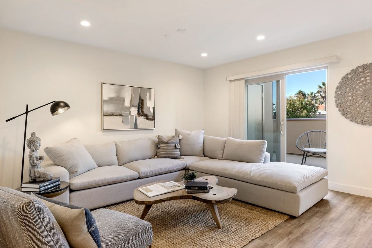 808 Reed Ave #206 - Photo 4 of 9