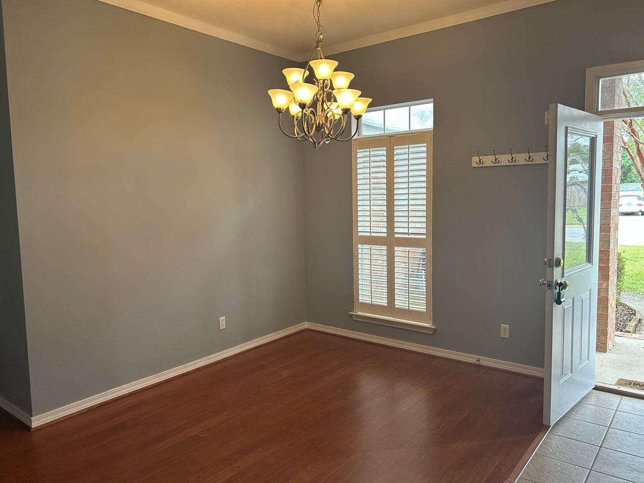 602 Batten Blvd - Photo 4 of 34