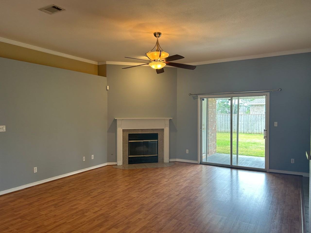 602 Batten Blvd - Photo 6 of 34