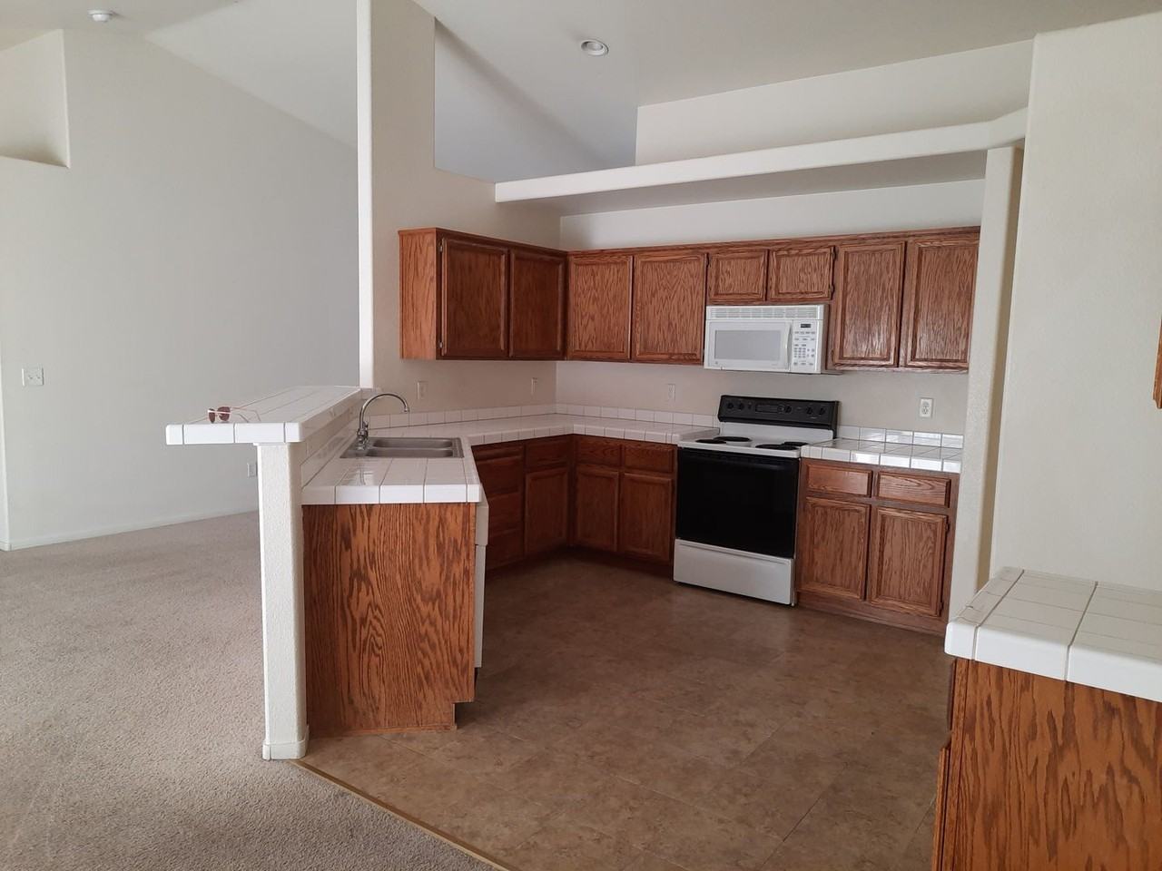 2131 Fort Bridger Rd - Photo 4 of 6