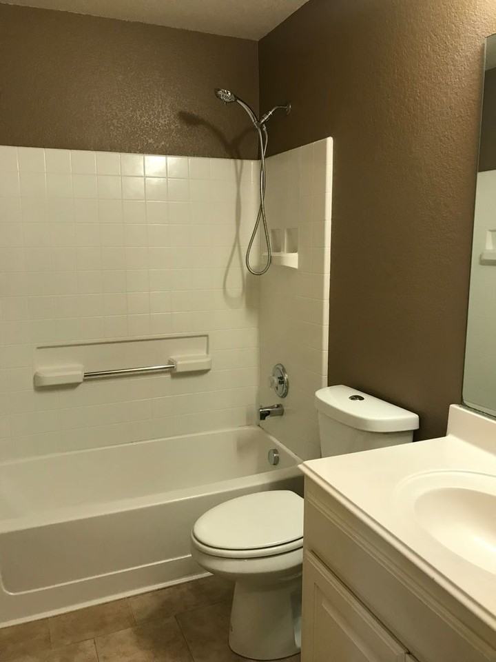 12145 Toffee St - Photo 5 of 20