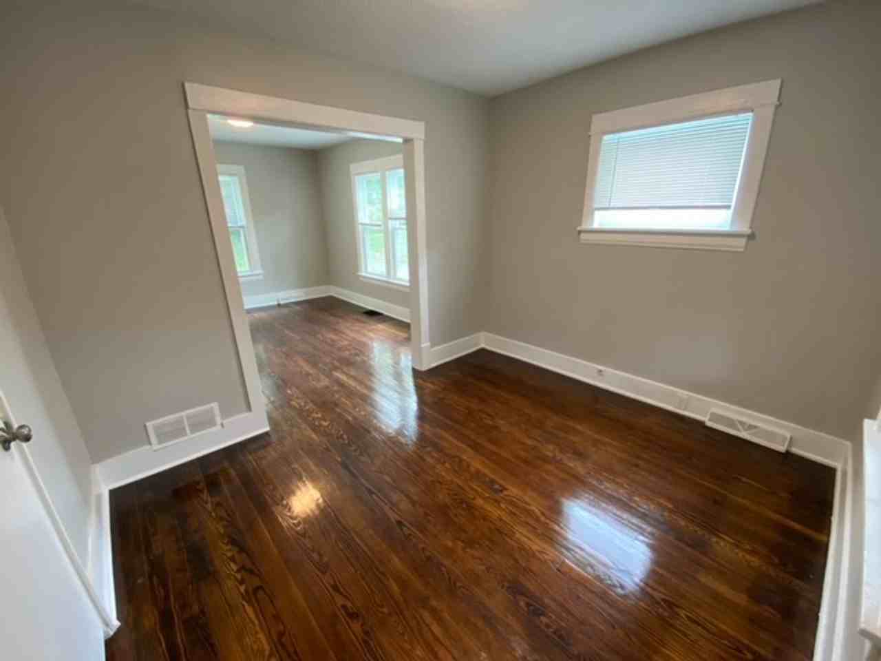 4216 Larimore Avenue - Photo 3 of 16