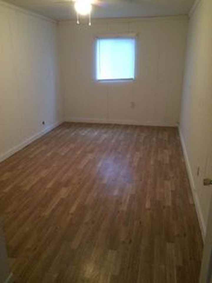 1126 N 34th St - Photo 3 of 16