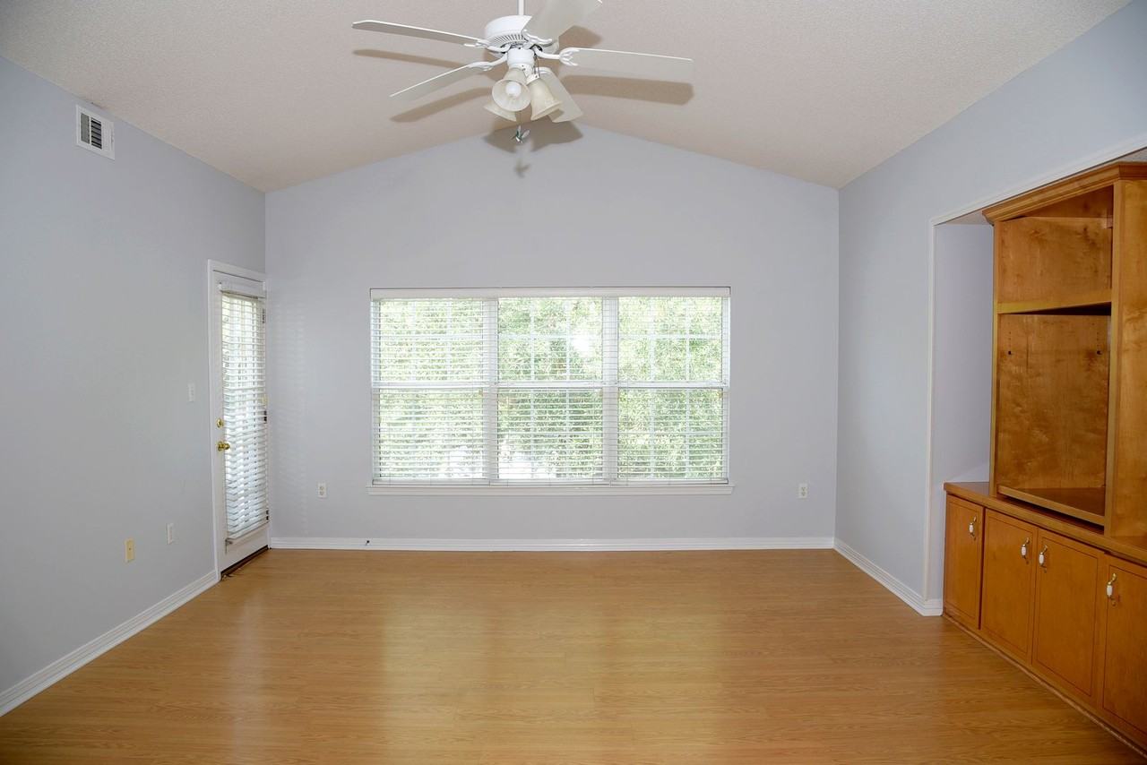 1501 Partin Dr N #217 - Photo 7 of 31