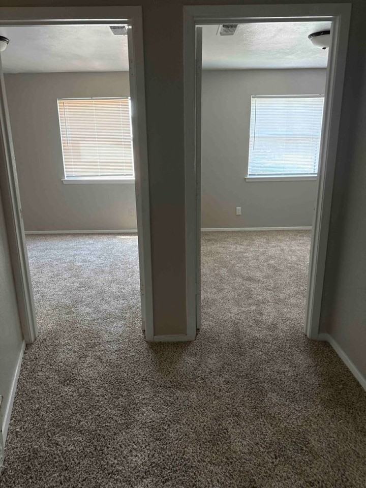 506A E Belt Line Rd - Photo 2 of 10