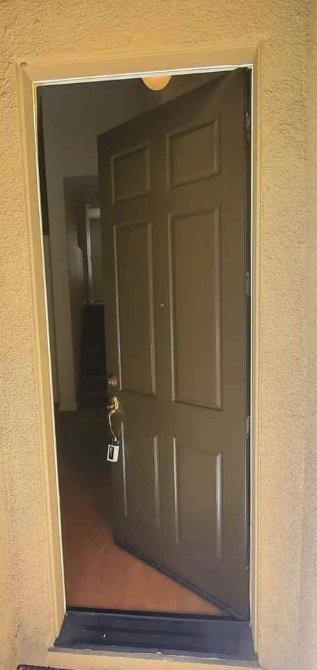 571 Moreland Way - Photo 3 of 29