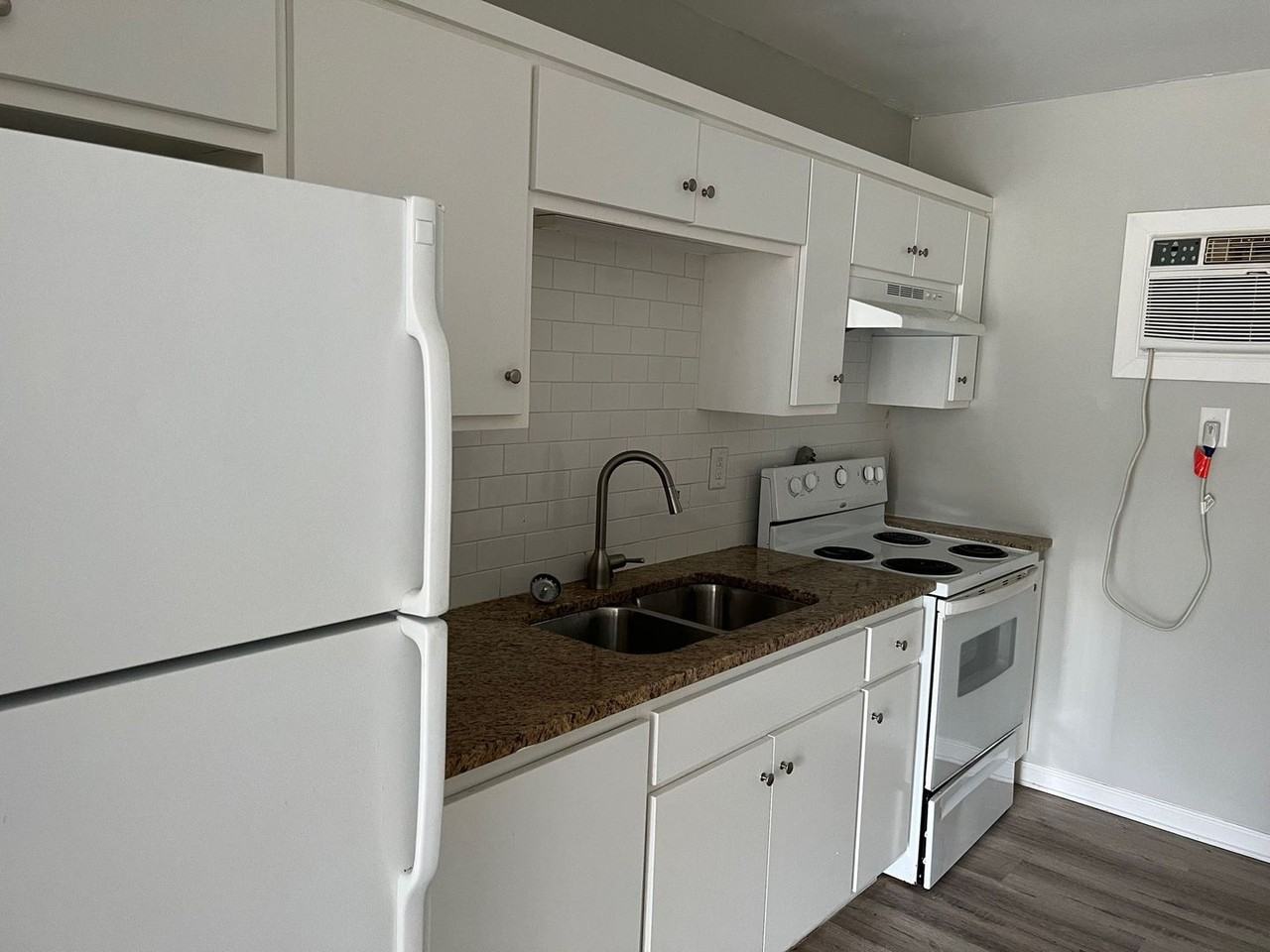 Clark1625 - Photo 2 of 17