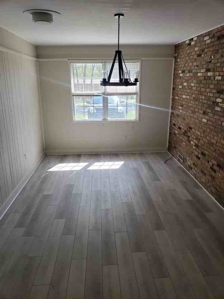 111 Edgewood Dr - Photo 6 of 8