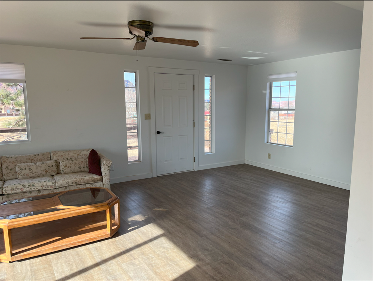 3745 Spanish Valley Dr - Photo 3 of 7