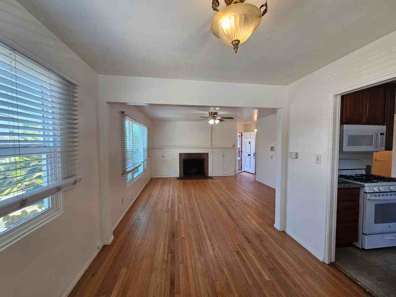 4539-41 54th - Photo 2 of 11