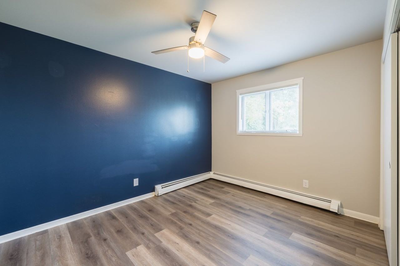 125 Indiana Ave - Photo 3 of 10