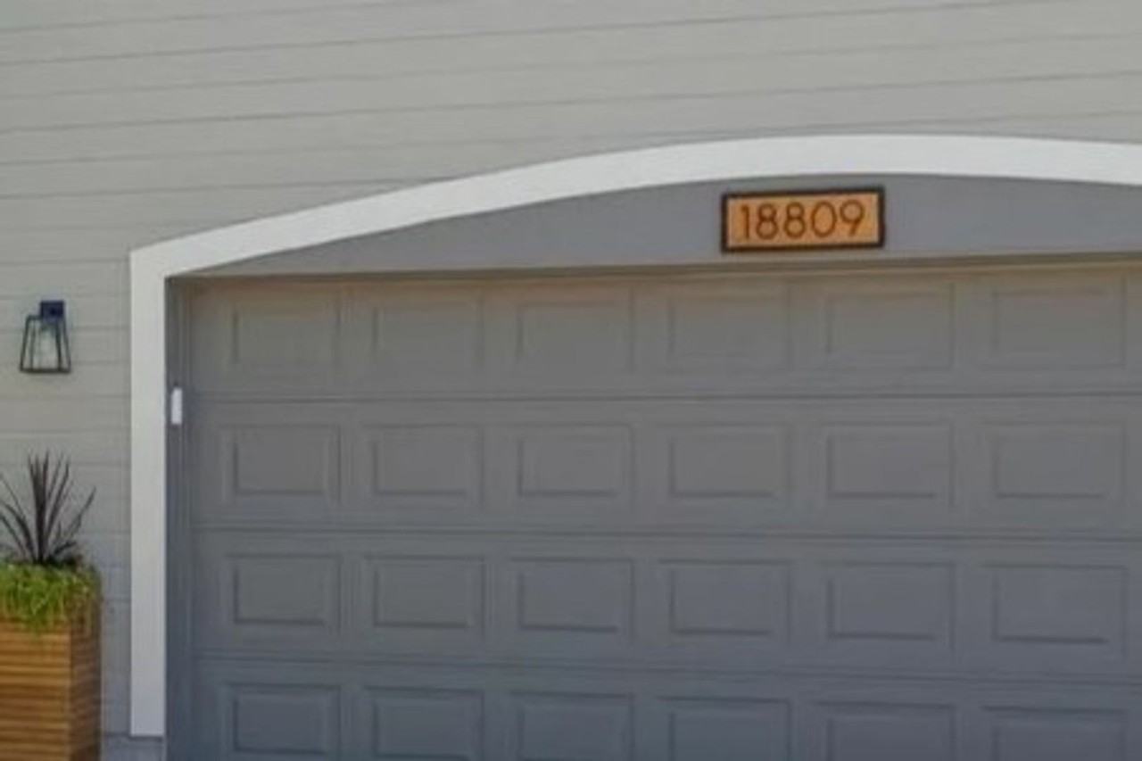 18809 Cinnamon St - Photo 2 of 31